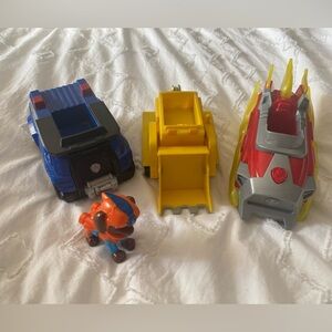 Paw patrol vehicle bundle with one character